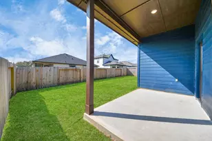 11845 Whirlaway Dr, Willis, TX 77318 - Photo 6