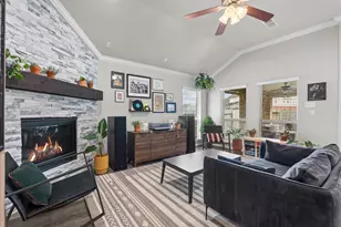 4818 Ladona Ct, League City, TX 77573 - Photo 8