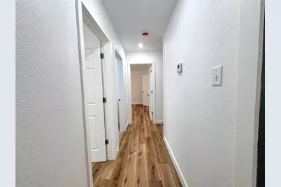 3206 Avenue K, Bay City, TX 77414 - Photo 8