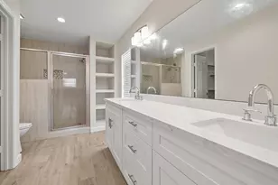 2610 Cloverfield Ct, Pearland, TX 77584 - Photo 6