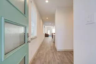 12817 Harlesden Ln, Houston, TX 77047 - Photo 6