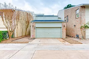395 Rancho Bauer Dr, Houston, TX 77079 - Photo 2