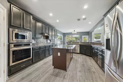 11705 Shoal Landing Street, Pearland, TX 77584 - Photo 12