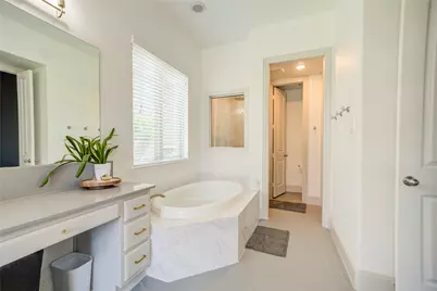 28287 Calaveras Lake Drive, Spring, TX 77386 - Photo 26