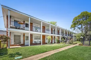 401 E Main St, Brenham, TX 77833 - Photo 6
