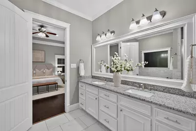 1512 Zora Street, Houston, TX 77055 - Photo 18