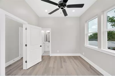 407A Sikes Street, Houston, TX 77018 - Photo 36