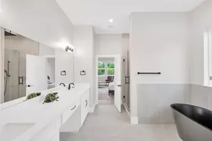407A Sikes St, Houston, TX 77018 - Photo 28