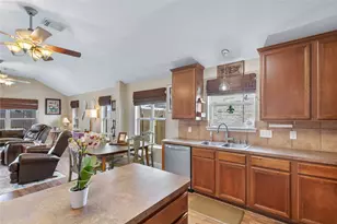 18035 Melissa Springs Dr, Tomball, TX 77375 - Photo 12
