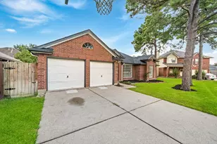 22719 Old Church Ln, Katy, TX 77449 - Photo 2