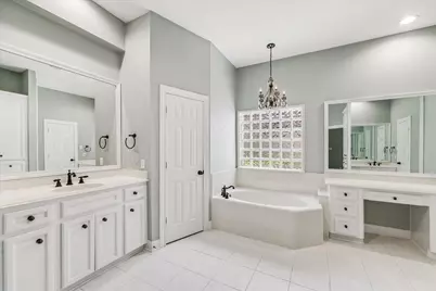 7215 Timberlake Drive, Sugar Land, TX 77479 - Photo 16