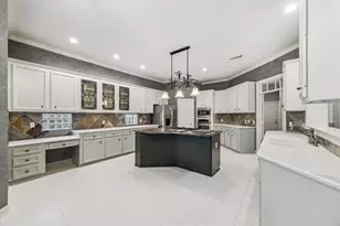 7215 Timberlake Dr, Sugar Land, TX 77479 - Photo 10