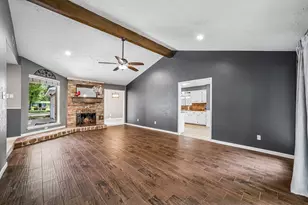 15119 Willow Branch Dr, Houston, TX 77070 - Photo 4