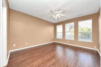 4703 Zachary Lane, Sugar Land, TX 77479 - Photo 10