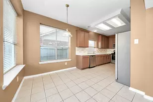 4703 Zachary Ln, Sugar Land, TX 77479 - Photo 8