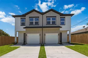 4630 Edfield St, Houston, TX 77033 - Photo 2