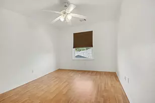 10827 Linden Gate Dr, Houston, TX 77075 - Photo 16