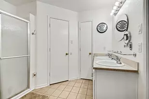 10827 Linden Gate Dr, Houston, TX 77075 - Photo 14