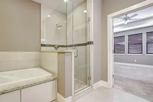 2217 St Emanuel St, Houston, TX 77003 - Photo 14