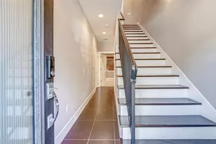 2217 St Emanuel St, Houston, TX 77003 - Photo 2
