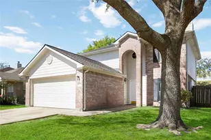 15526 Appleridge Dr, Houston, TX 77489 - Photo 2