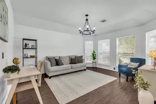 30303 Castle Forest Dr, Spring, TX 77386 - Photo 2