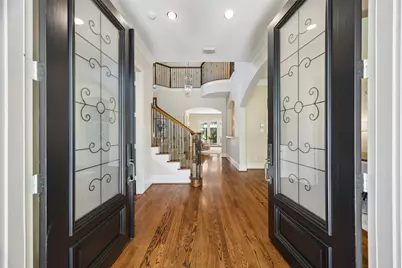 6261 Burgoyne Road, Houston, TX 77057 - Photo 8