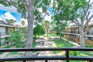 6405 Westward St, Houston, TX 77081 - Photo 16