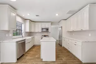 8410 Cedar Trace Dr, Spring, TX 77379 - Photo 10