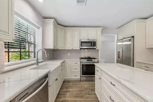 8410 Cedar Trace Dr, Spring, TX 77379 - Photo 8