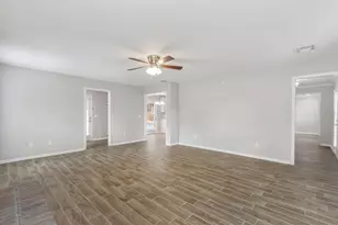 8410 Cedar Trace Dr, Spring, TX 77379 - Photo 4