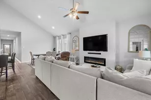 20619 Marigold Meadow St, Katy, TX 77449 - Photo 18