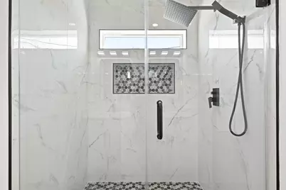 2303 Staples Street, Houston, TX 77026 - Photo 18