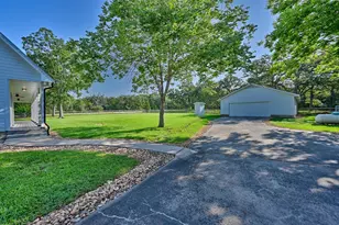 609 Piney Creek Rd, Bellville, TX 77418 - Photo 8