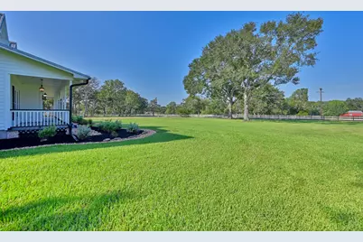 609 Piney Creek Road, Bellville, TX 77418 - Photo 38