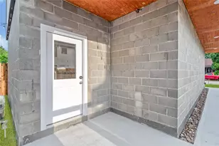 5623 Eskridge St, Houston, TX 77023 - Photo 12