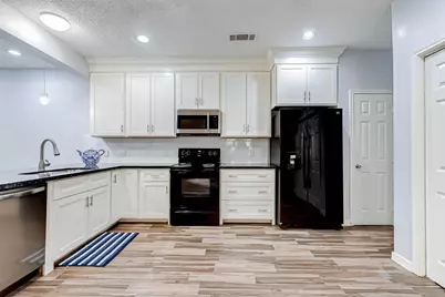 395 Rancho Bauer Drive, Houston, TX 77079 - Photo 24