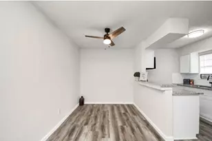 2110 Melbourne St, Houston, TX 77026 - Photo 2