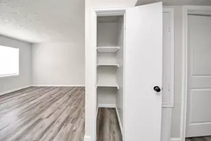 2110 Melbourne St, Houston, TX 77026 - Photo 8