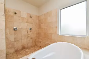 92 Dennis St, Houston, TX 77006 - Photo 36