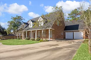 204 Duerr Dr, Bellville, TX 77418 - Photo 2
