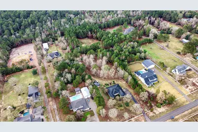 8584 Grand Lake Estates Drive, Montgomery, TX 77316 - Photo 4