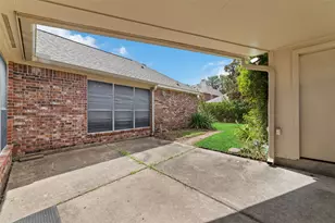 12435 Hazyglen Dr, Houston, TX 77082 - Photo 4