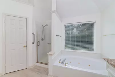 12435 Hazyglen Drive, Houston, TX 77082 - Photo 22