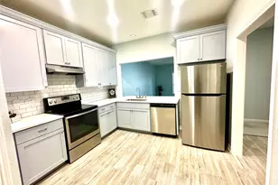 2803 Kings Crossing Dr, Kingwood, TX 77345 - Photo 2