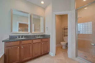 2910 Leeland St, Houston, TX 77003 - Photo 36