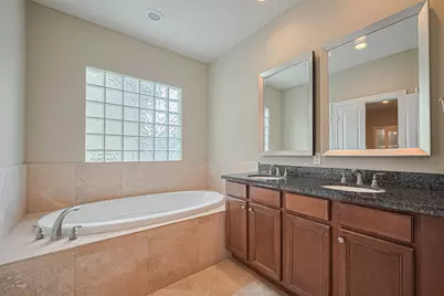 2910 Leeland Street, Houston, TX 77003 - Photo 34