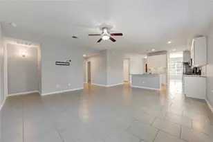 18107 Svensson Slade Ln, Houston, TX 77044 - Photo 10