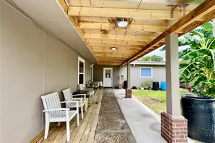 6609 Scribner Rd, Houston, TX 77074 - Photo 2