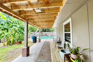6609 Scribner Rd, Houston, TX 77074 - Photo 14